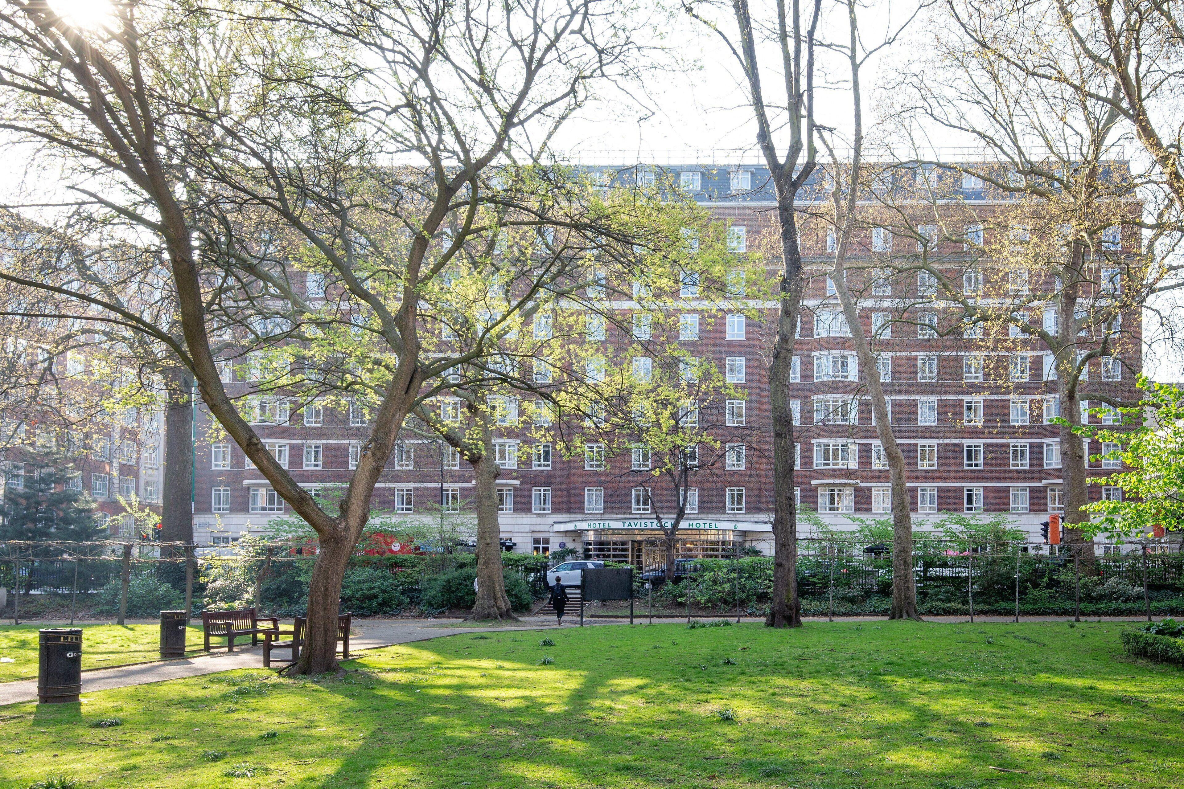 11 Resort Hotels In Central London That Stand Out