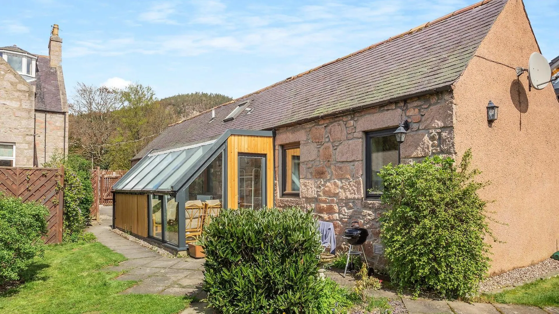 4 Central Hotels in Aberdeenshire for Easy Exploration