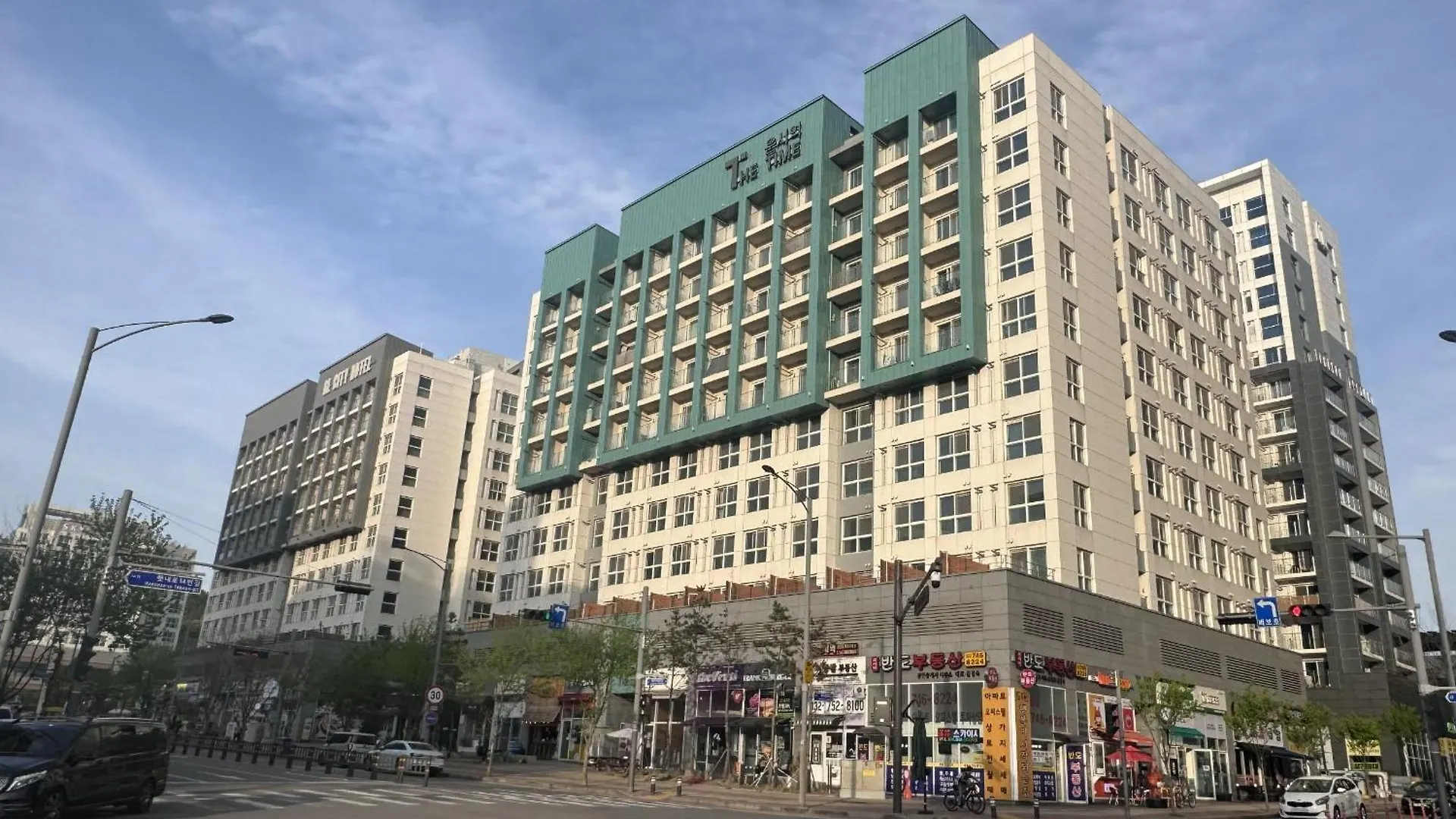 7 Top-Rated Airport Hotels in Jung-gu, Incheon