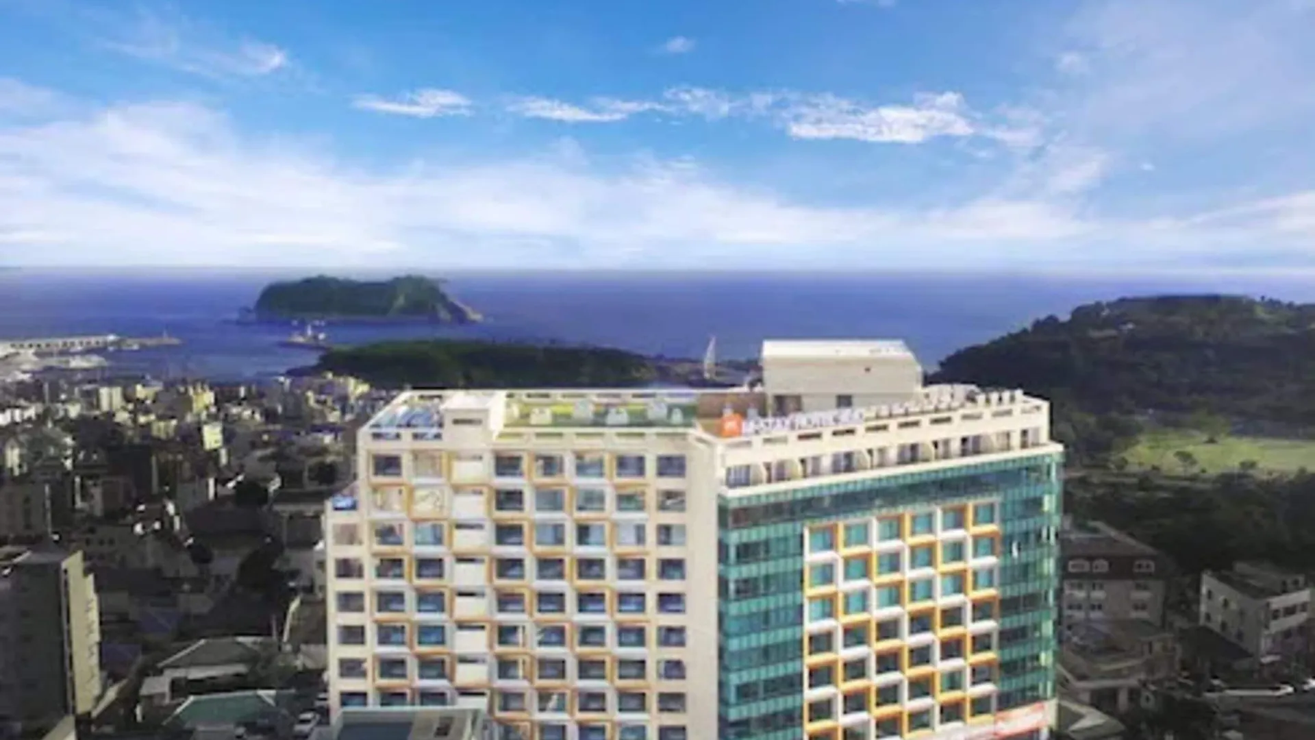4 Four-Star Hotels in Jeju Province That Stand Out