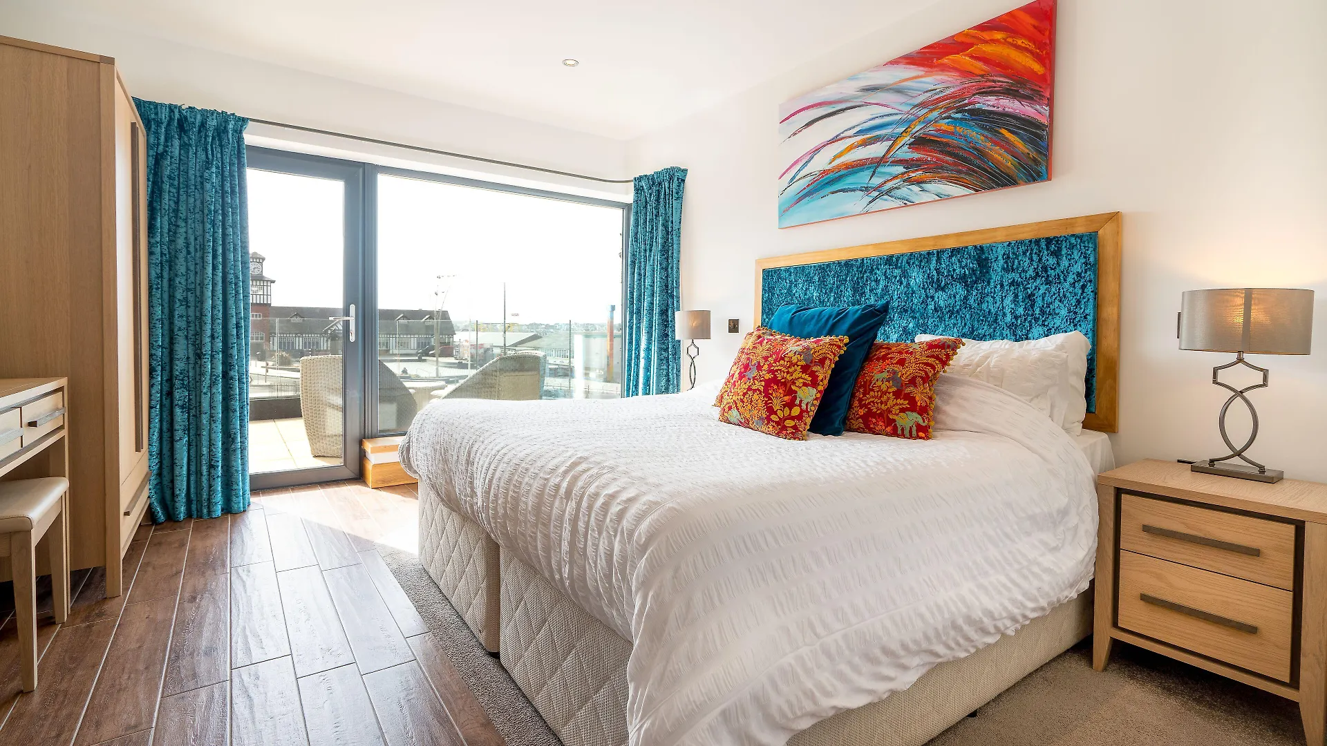 Where to Stay Near Giant's Causeway: 2 Hotels for Couples