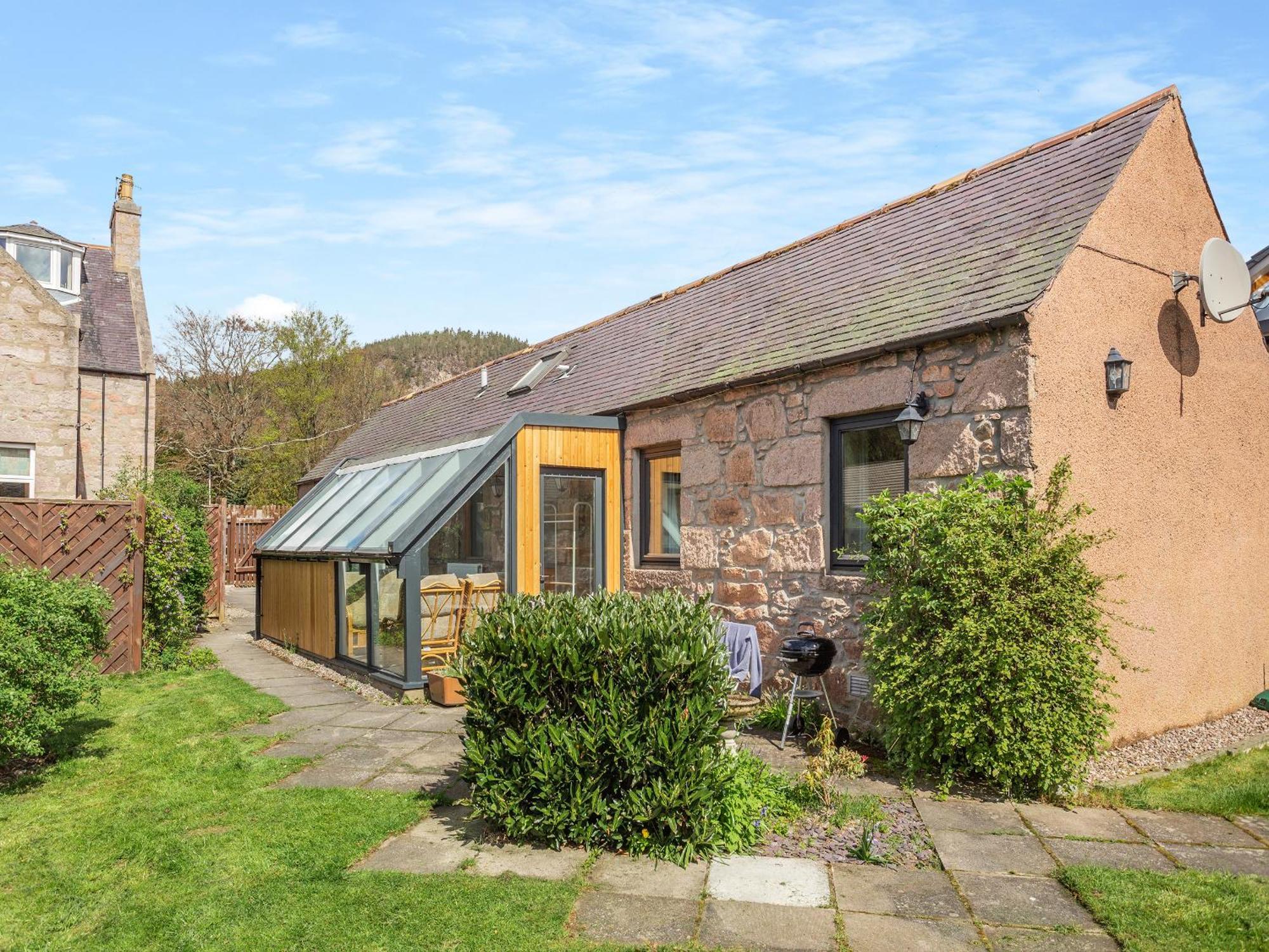 4 Central Hotels in Aberdeenshire for Easy Exploration