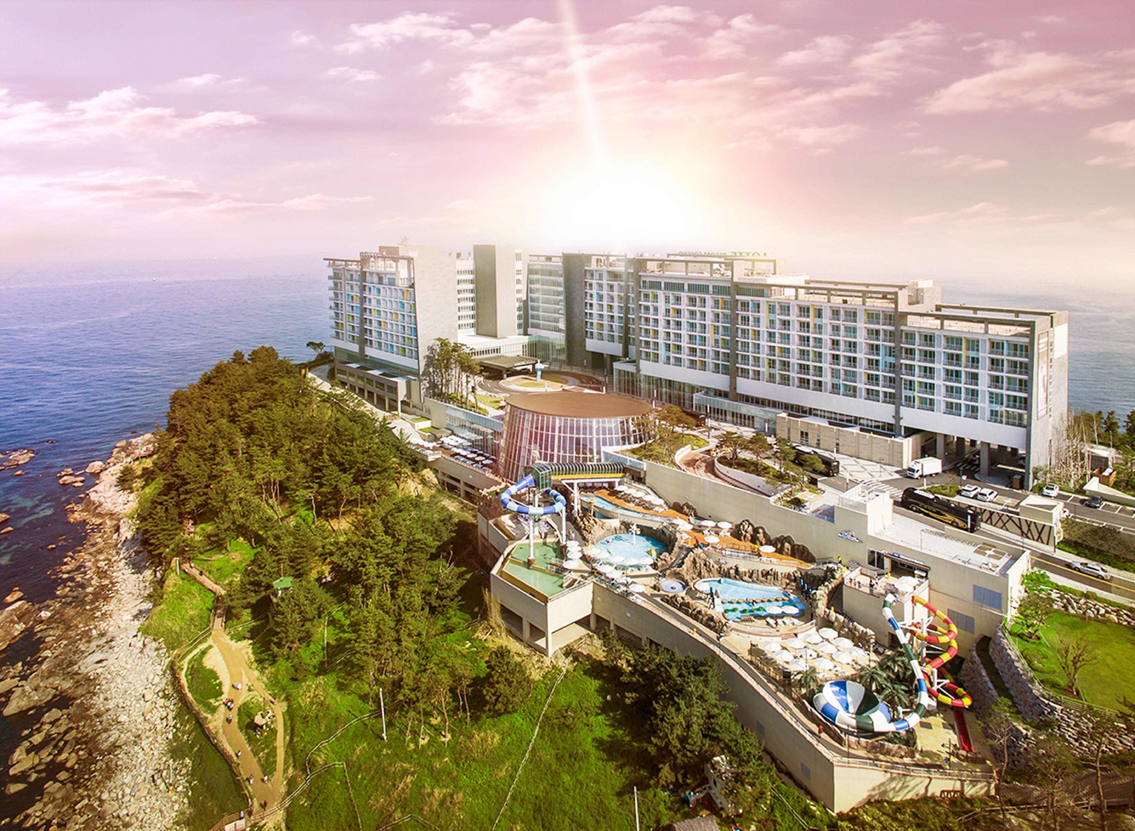 4 Luxury Hotels in South Korea Worth Booking in 2025