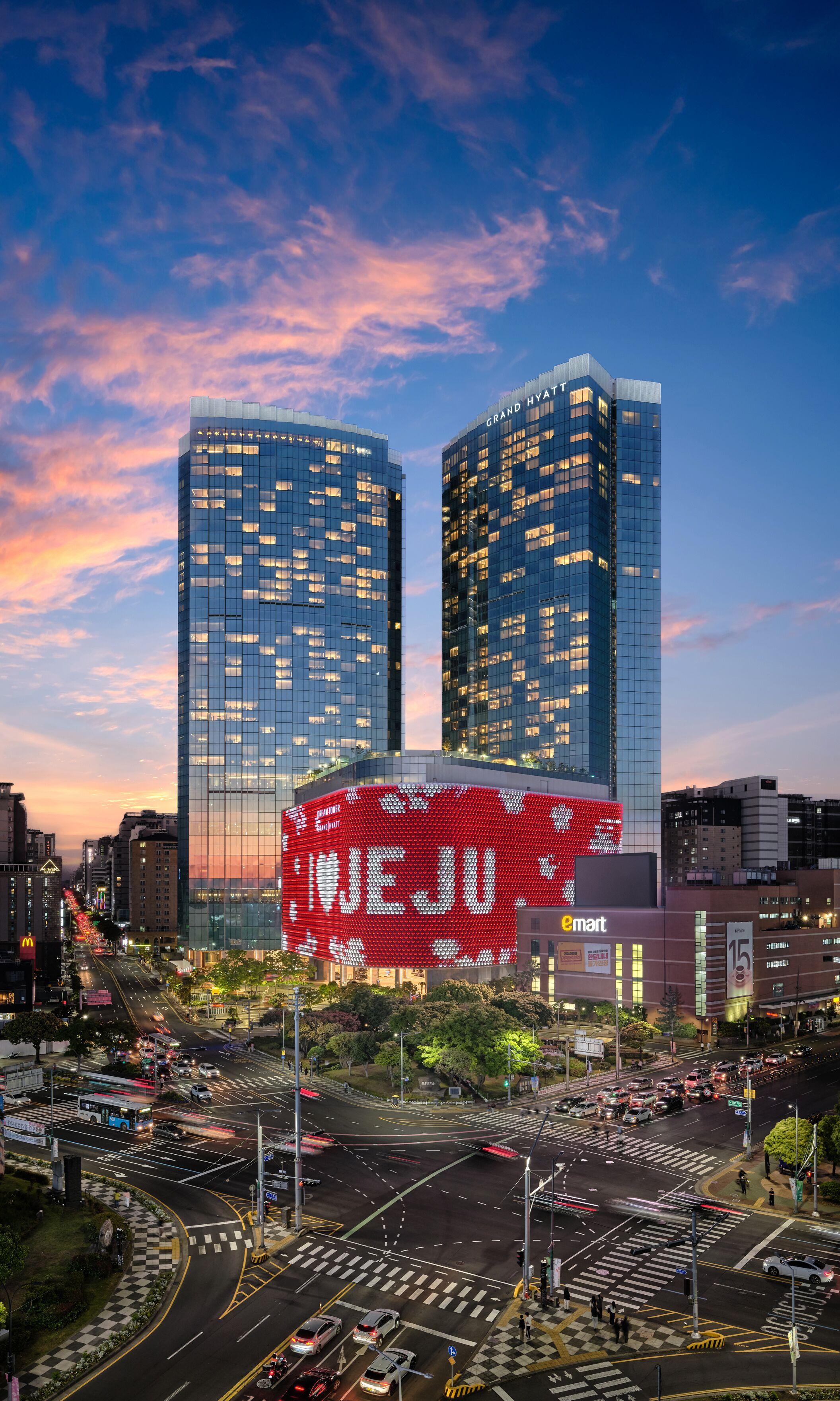 Where to Stay in South Korea: 4 Hotels with Outstanding Staff