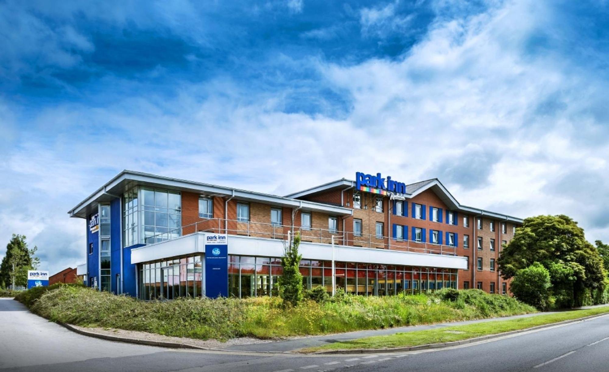 Staying Near The Hawthorns: 5 Design Hotels Compared