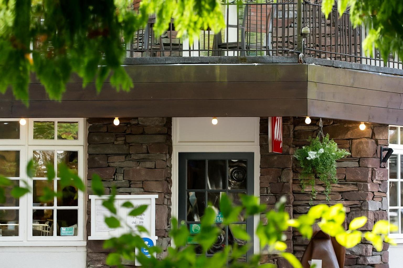 Where to Stay Near Wordsworth Trust: 4 Central Grasmere Hotels